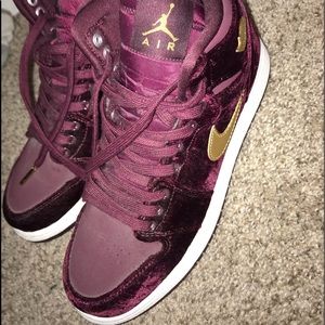 Best 25+ Deals for Velvet Jordan 1 